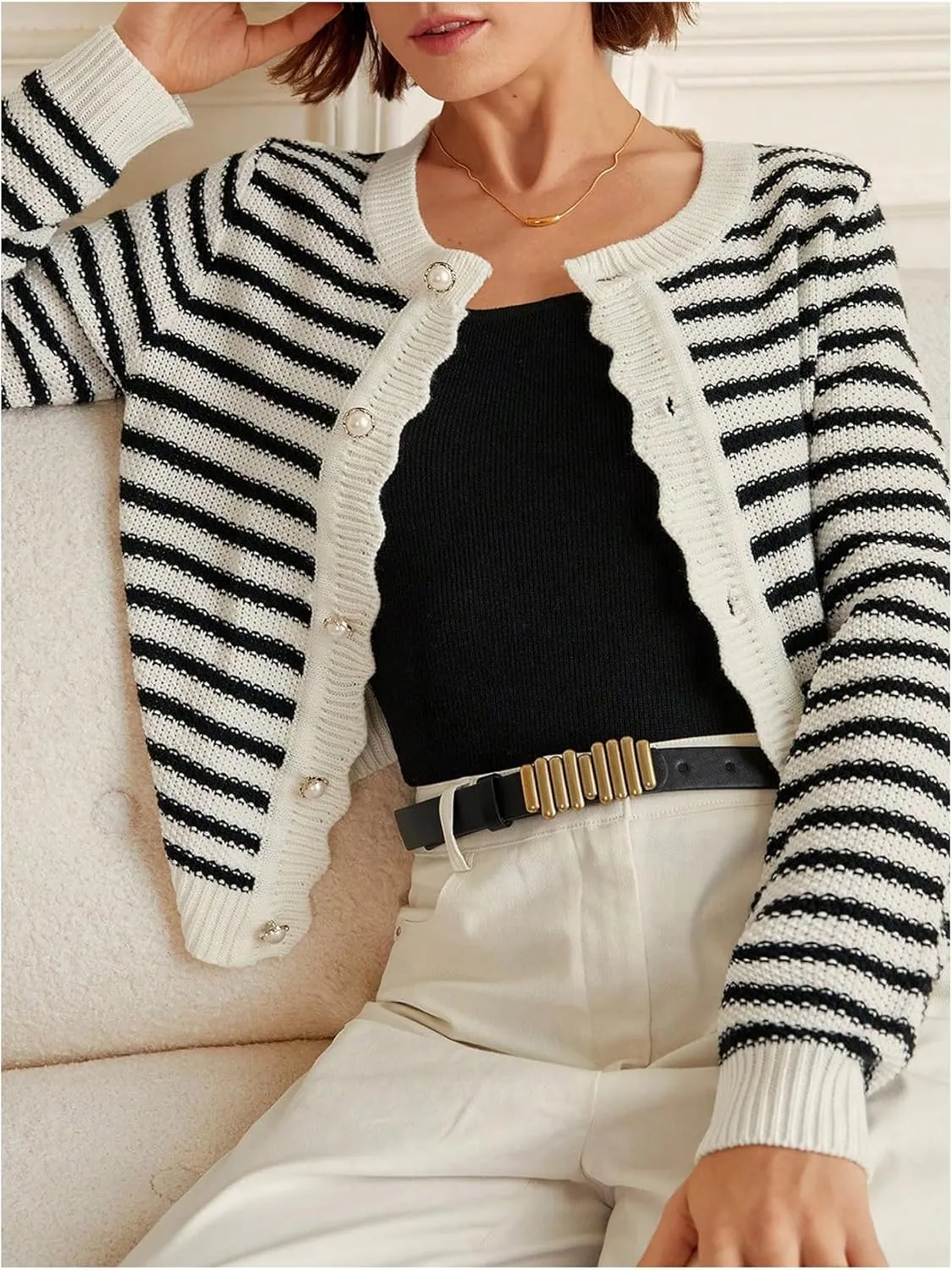 GORGLITTER Women's Contrast Binding Plaid Button Down Sweater Cardigan Color Block Long Sleeve Sweaters Outerwear