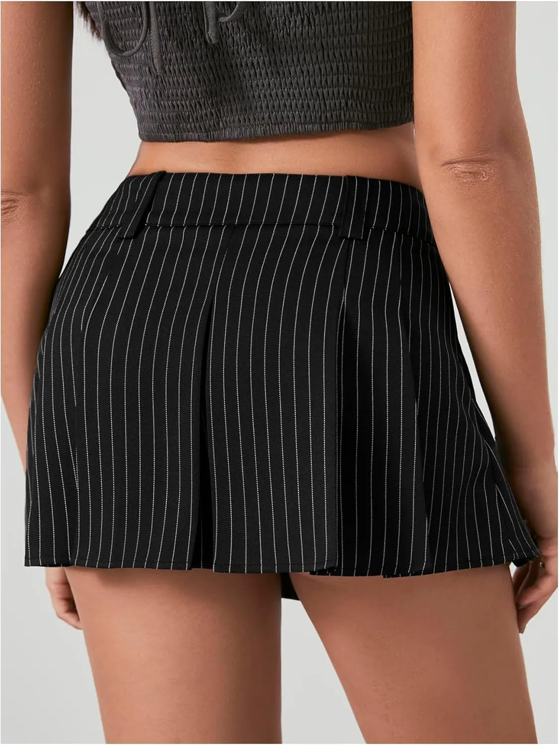 Milumia Women's Striped Low Waisted Pleated Mini Skirt Y2k Trendy Short Skater Skirts