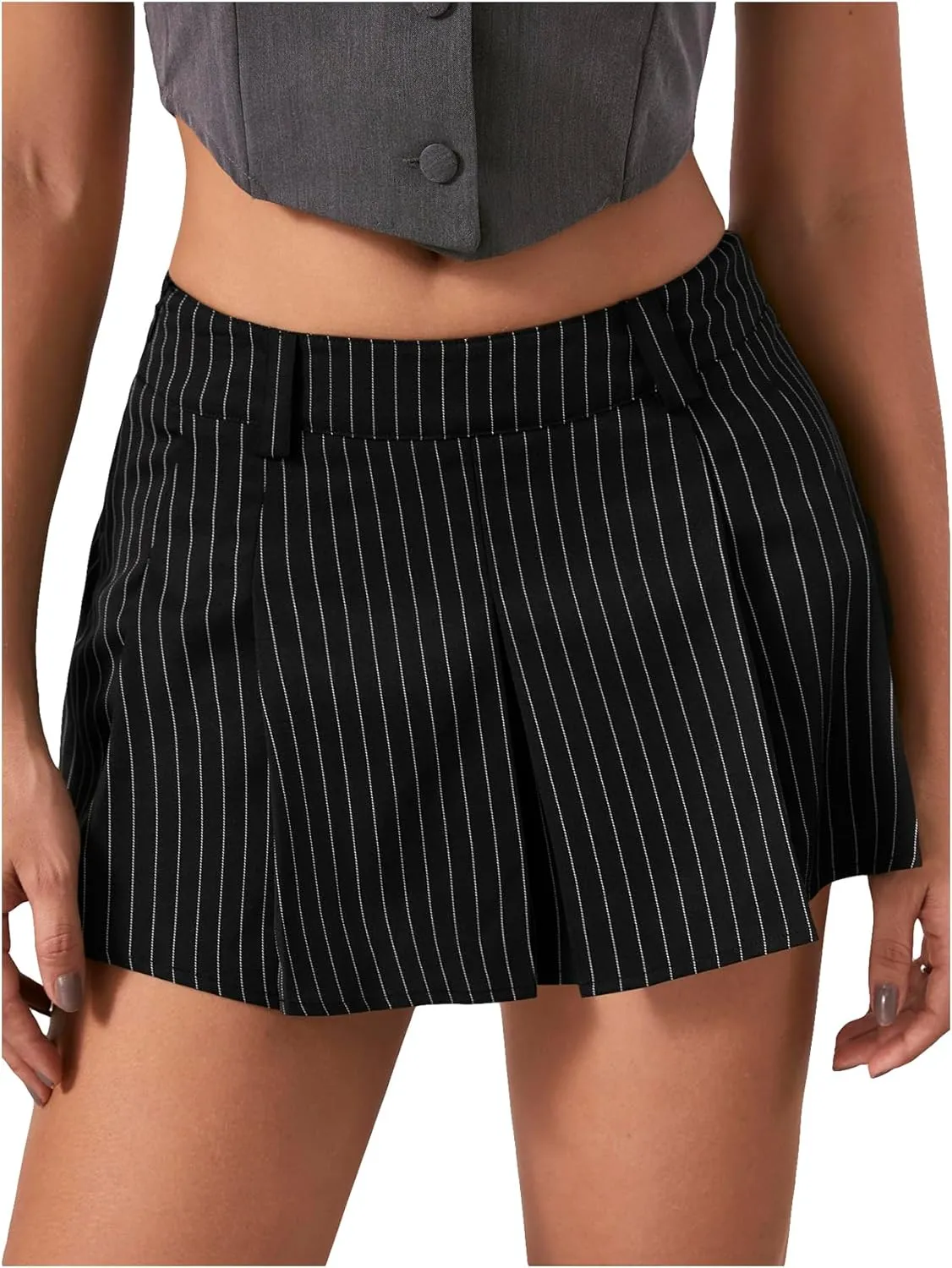 Milumia Women's Striped Low Waisted Pleated Mini Skirt Y2k Trendy Short Skater Skirts