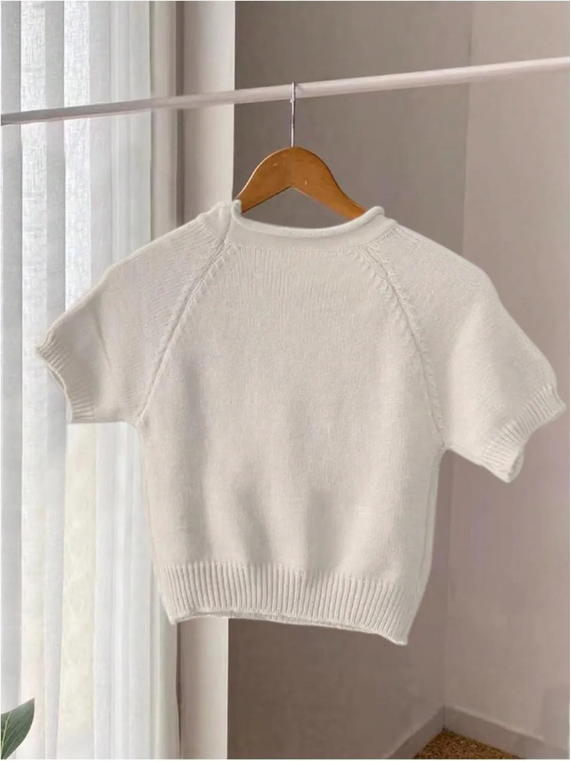 OYOANGLE Women's Bow Printed Pullover Sweaters Crew Neck Short Sleeve Ribbed Knit Casual Crop Tops Knitwear