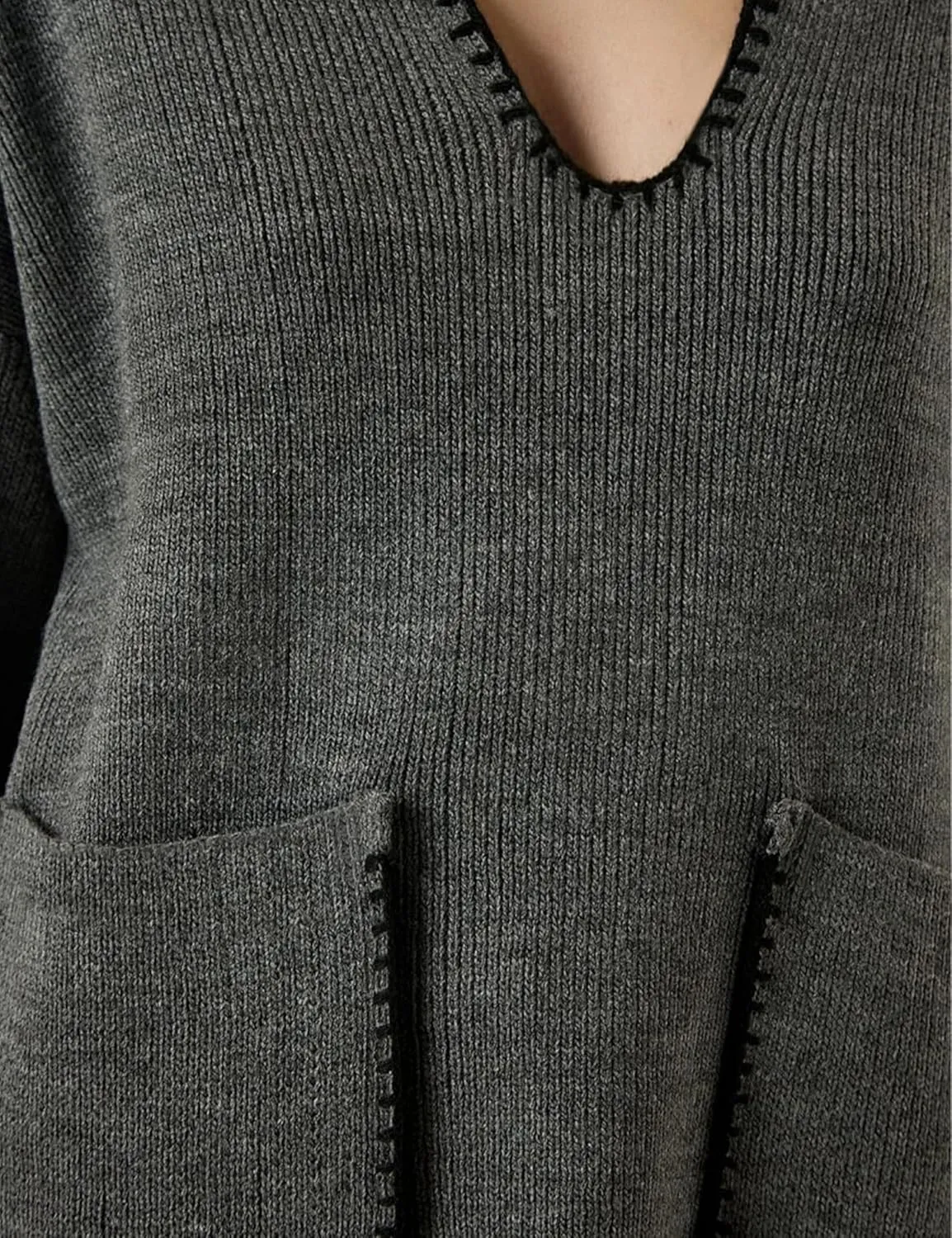 Qiaomai Womens V Neck Sweater Casual Loose Long Sleeve Contrast Cable Knit Pullover Jumper Tops