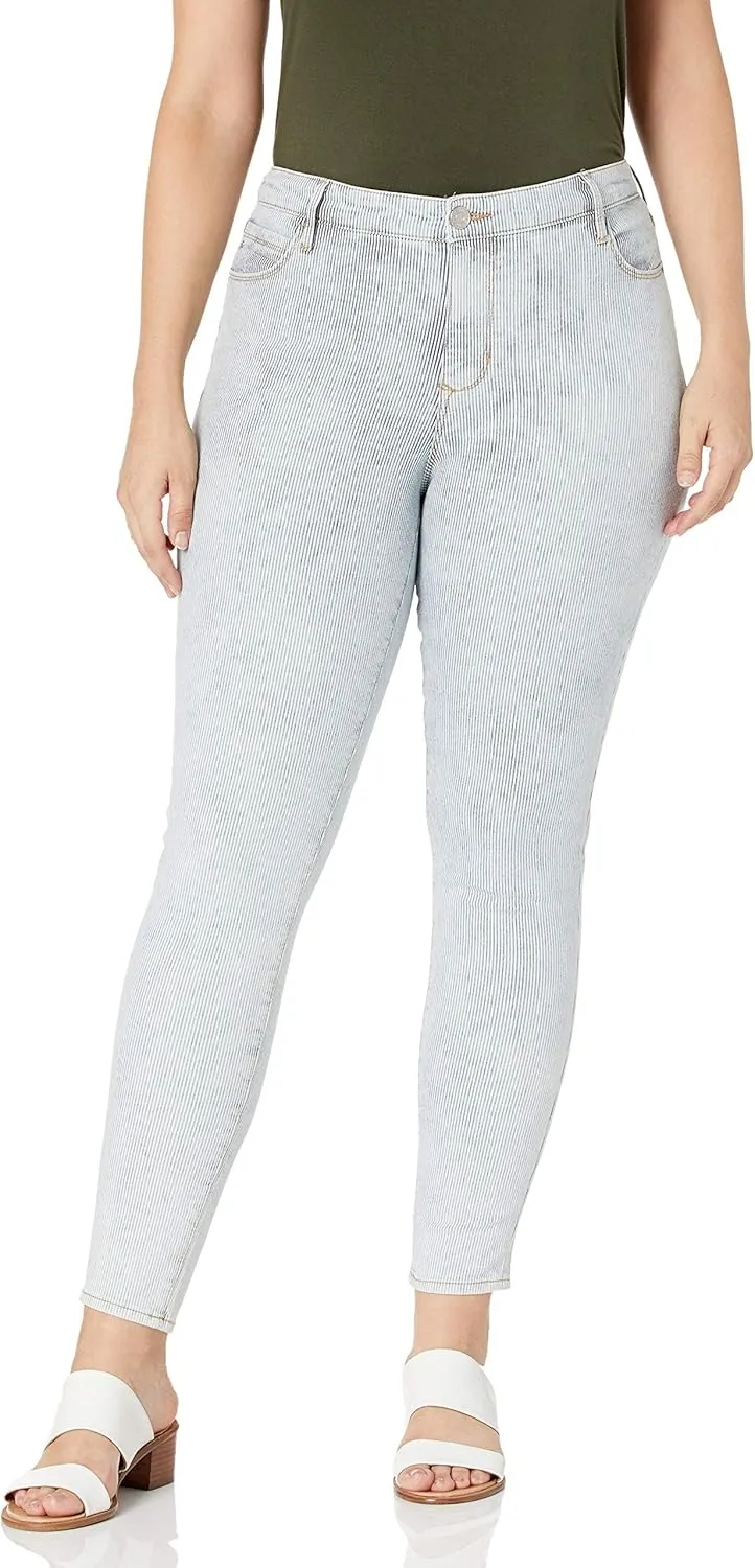Skinnygirl Women's Misses The Skinny Christina Marie Jean in Injeanious Stretch