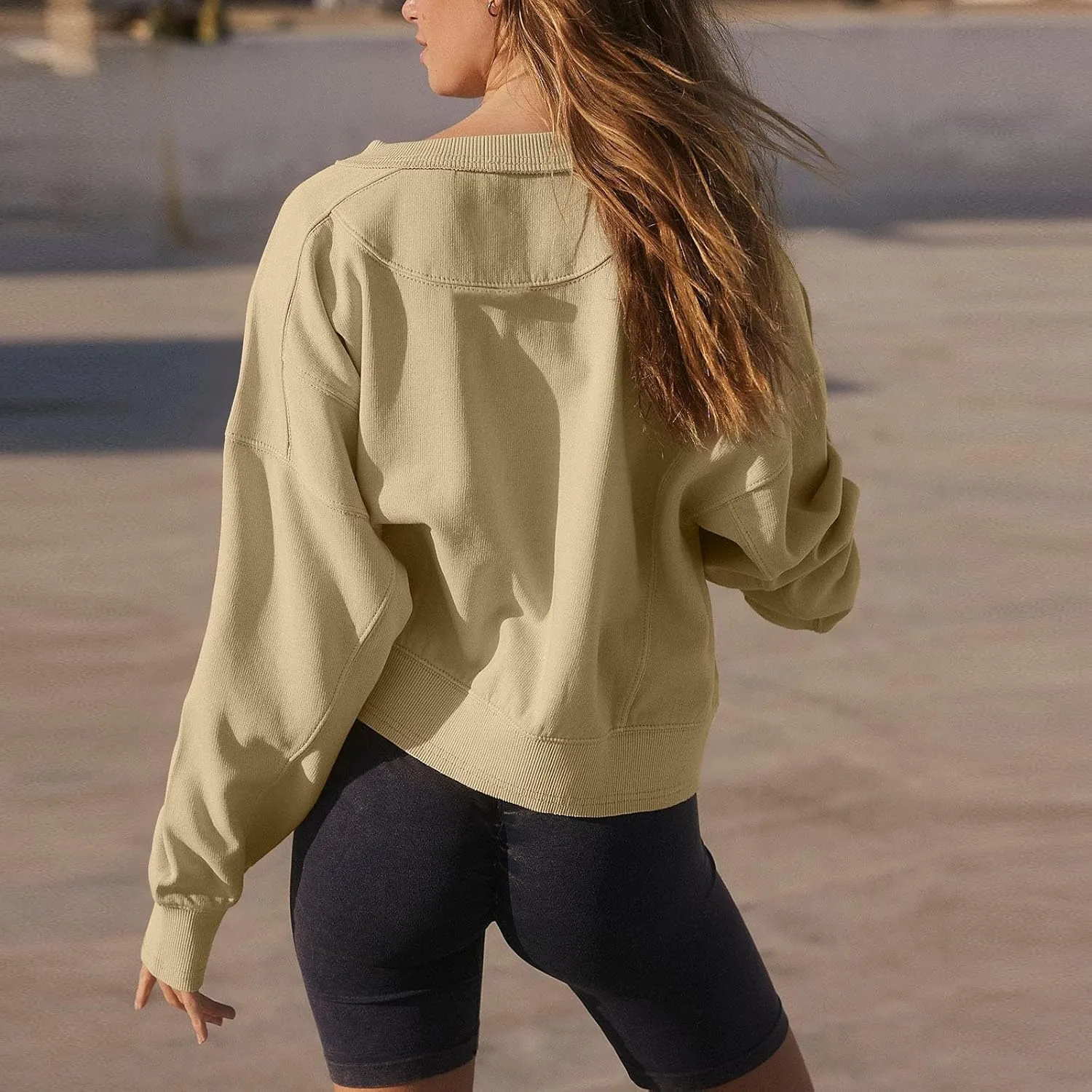 Sweatshirt for Women Trendy Solid Color Long Sleeve Pullover Crewneck Cropped Sweatshirts Casual Tops Fall Clothes