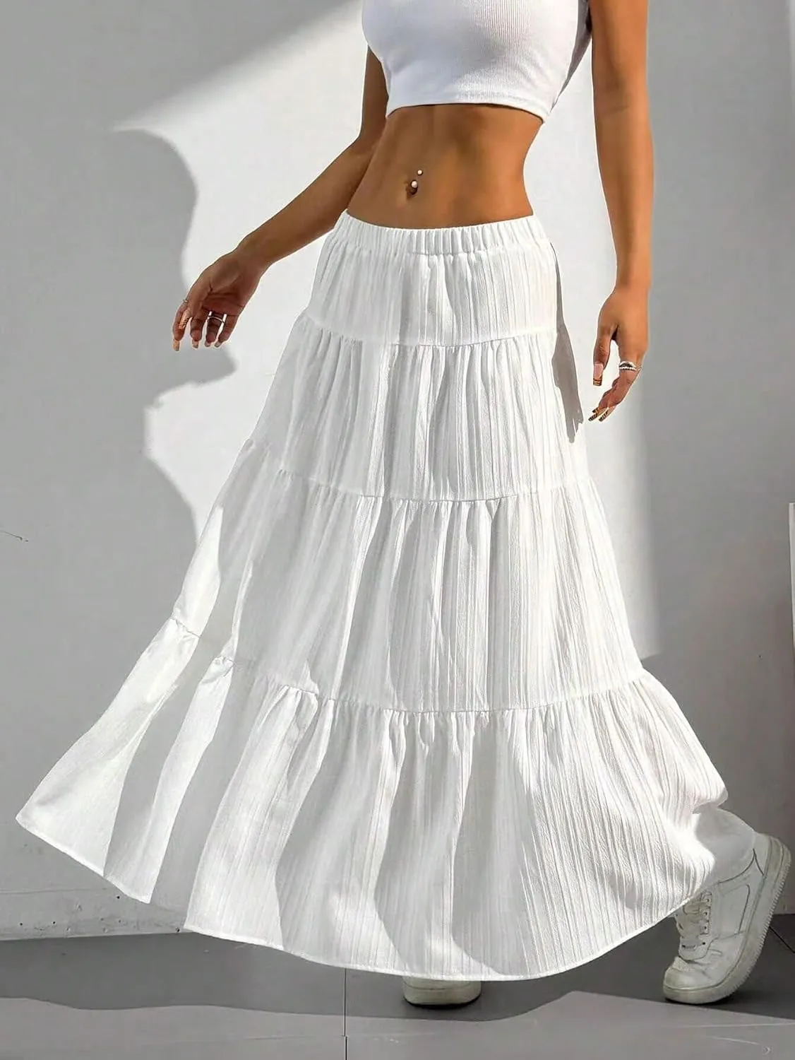 Women's Flowy Maxi Skirt Boho Flared Ruffle Elastic High Waisted Pleated Tiered Summer Long Skirts with Pockets